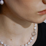 Élan Baroque Pearl Necklace
